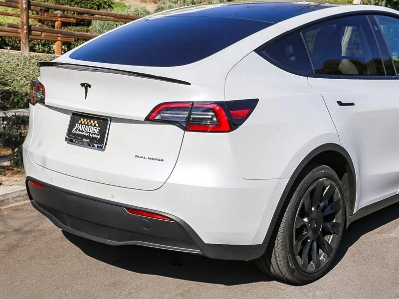 2021 Tesla Model Y - Image 13 of 21