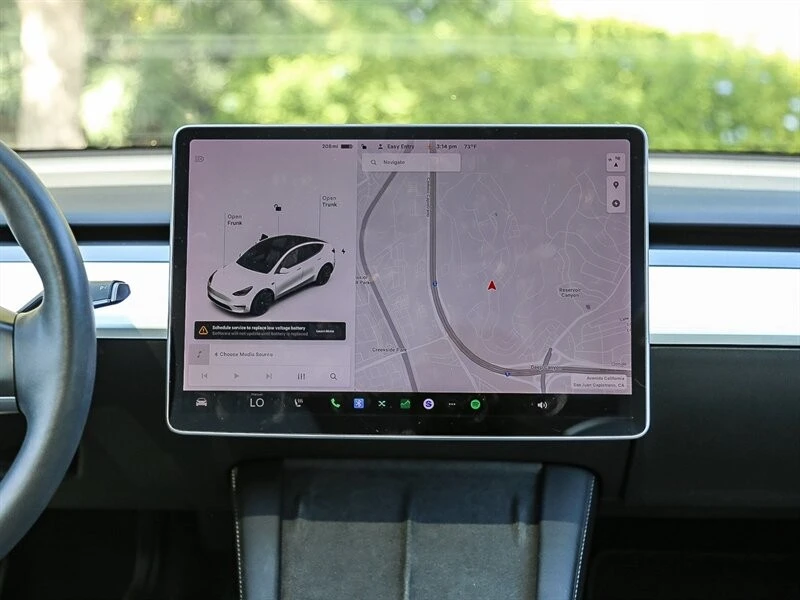 2021 Tesla Model Y - Image 17 of 21