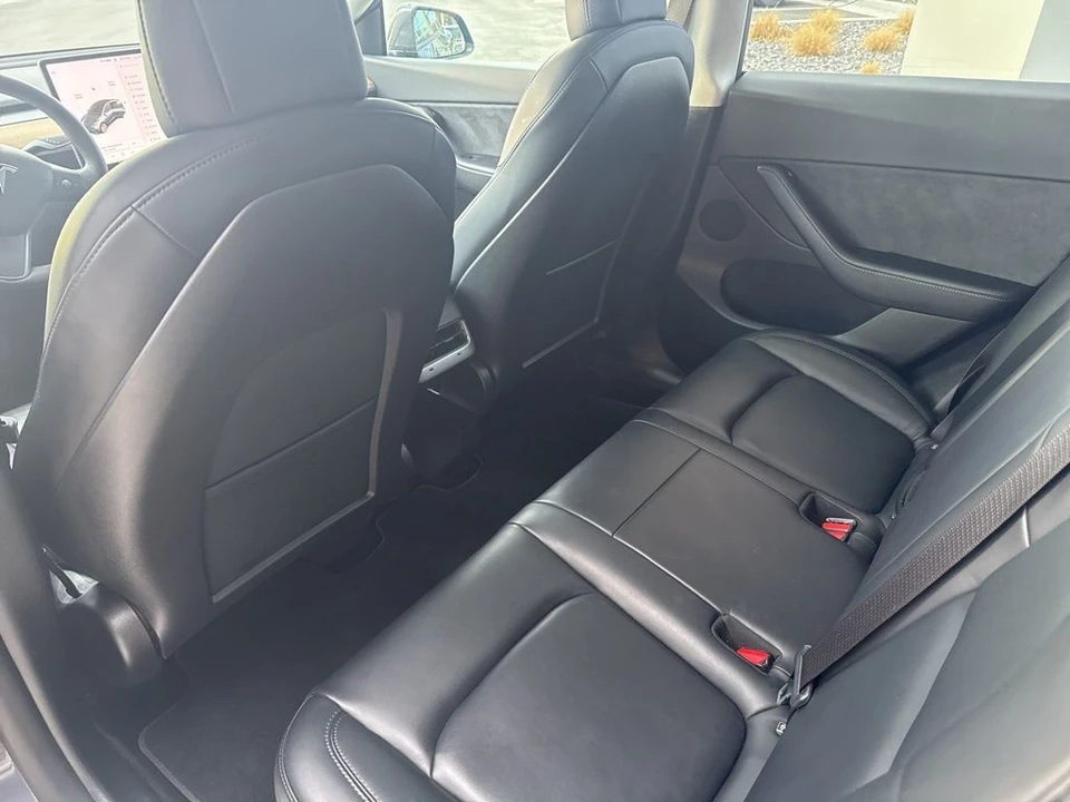 2021 Tesla Model Y - Image 15 of 21