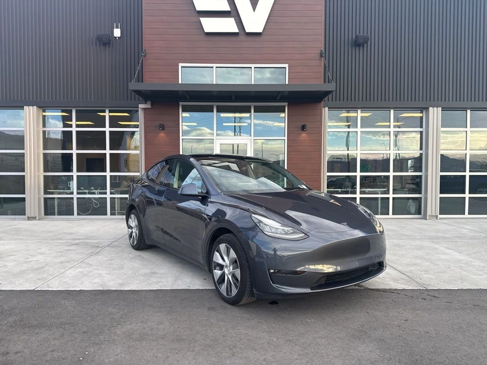 2021 Tesla Model Y - Image 2 of 21
