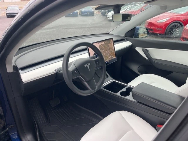 2021 Tesla Model Y - Image 8 of 21