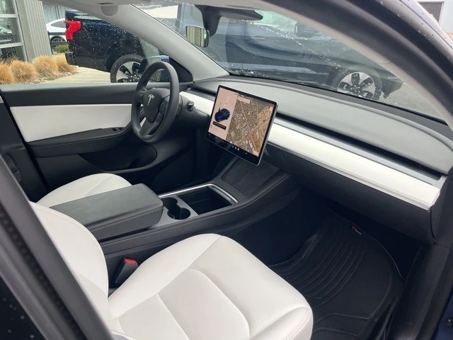 2021 Tesla Model Y - Image 20 of 21