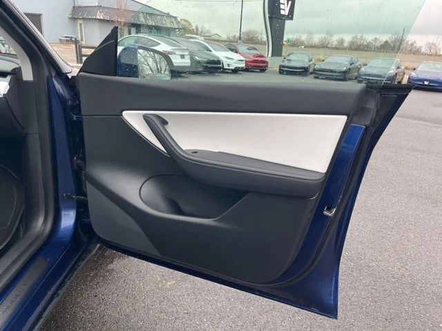 2021 Tesla Model Y - Image 19 of 21