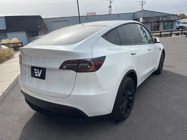 2021 Tesla Model Y - Image 8 of 11