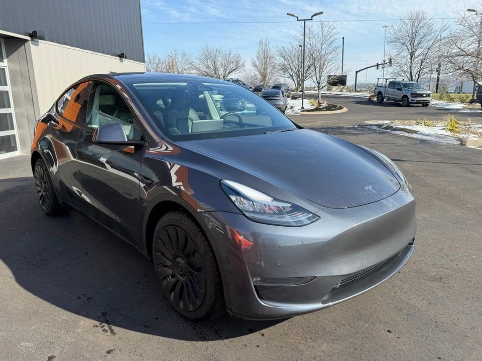 2021 Tesla Model Y - Image 3 of 14