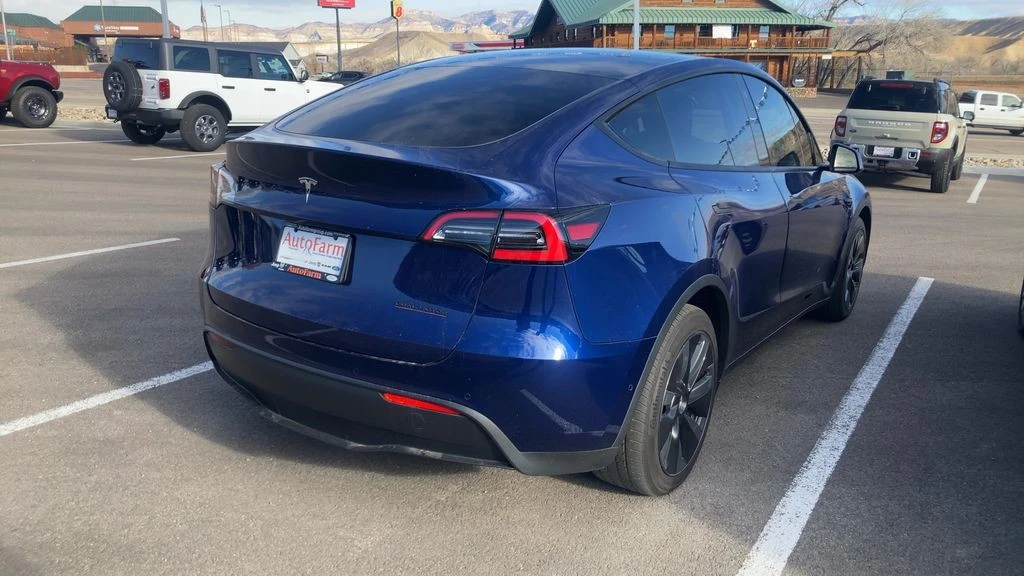 2021 Tesla Model Y - Image 4 of 5