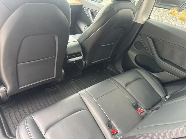 2021 Tesla Model Y - Image 17 of 21