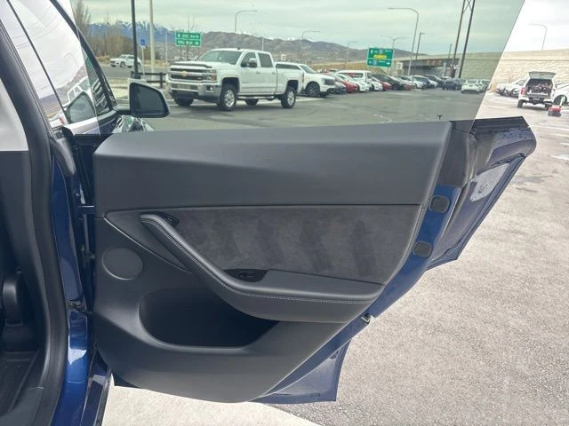 2021 Tesla Model Y - Image 19 of 21