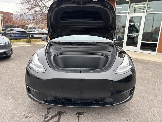 2021 Tesla Model Y - Image 15 of 21