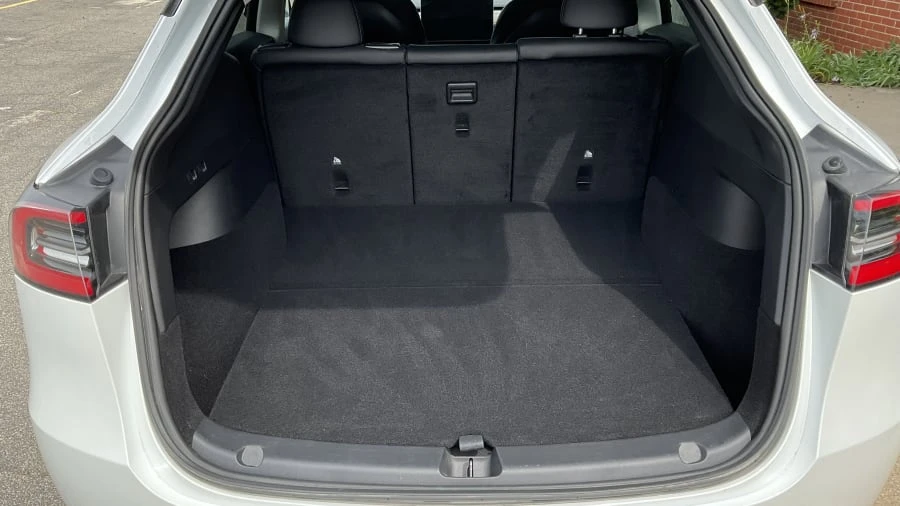 2021 Tesla Model Y - Image 9 of 16