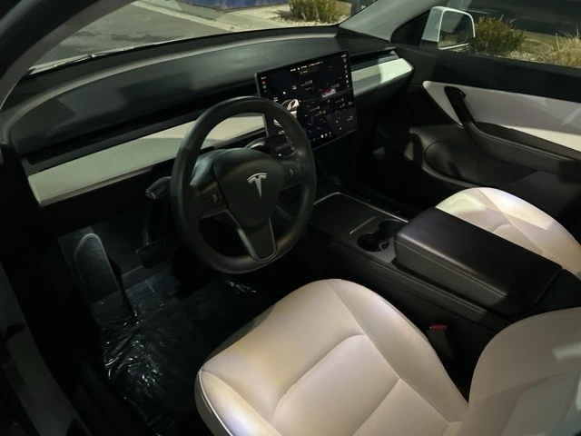 2021 Tesla Model Y - Image 5 of 11