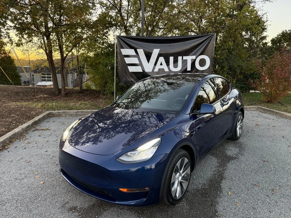 2021 Tesla Model Y - Image 2 of 12