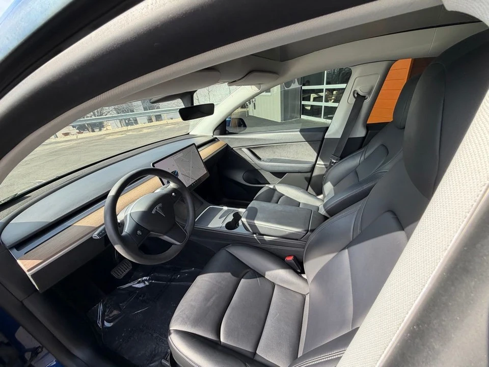 2021 Tesla Model Y - Image 8 of 15