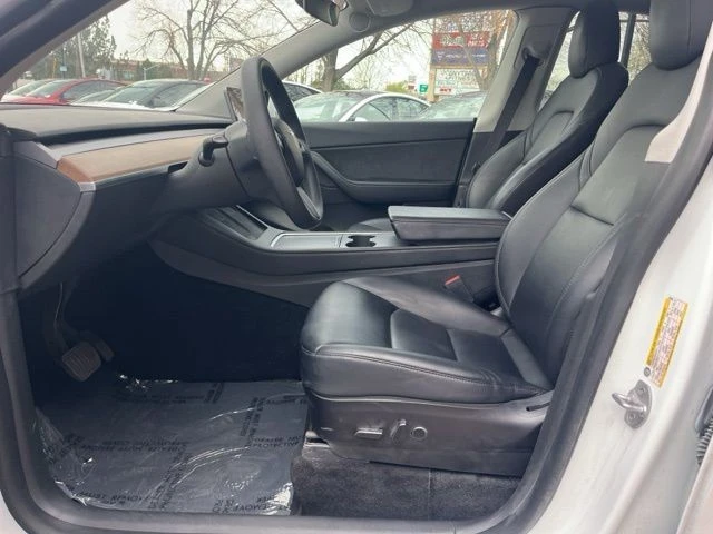 2021 Tesla Model Y - Image 13 of 21