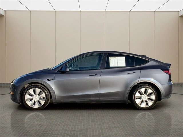 2021 Tesla Model Y - Image 2 of 12