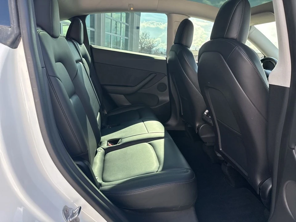 2021 Tesla Model Y - Image 19 of 21