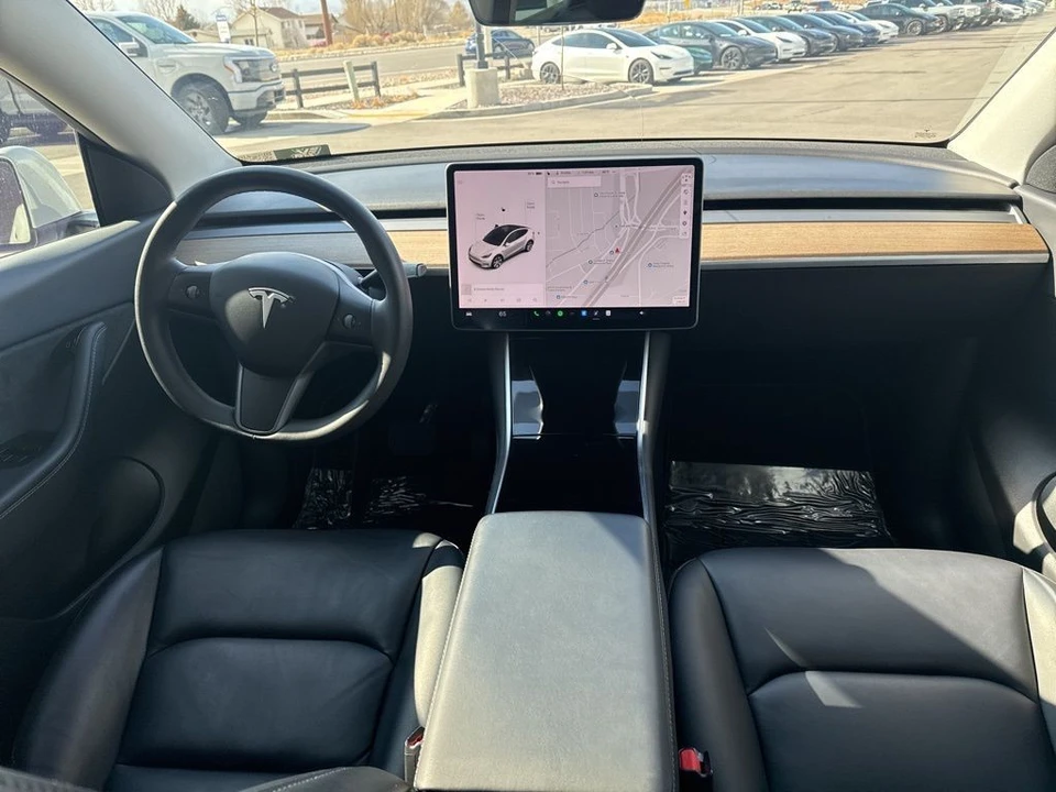 2021 Tesla Model Y - Image 20 of 21