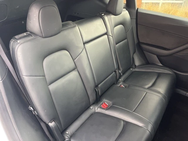 2021 Tesla Model Y - Image 16 of 20