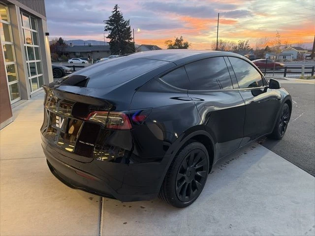 2021 Tesla Model Y - Image 8 of 21