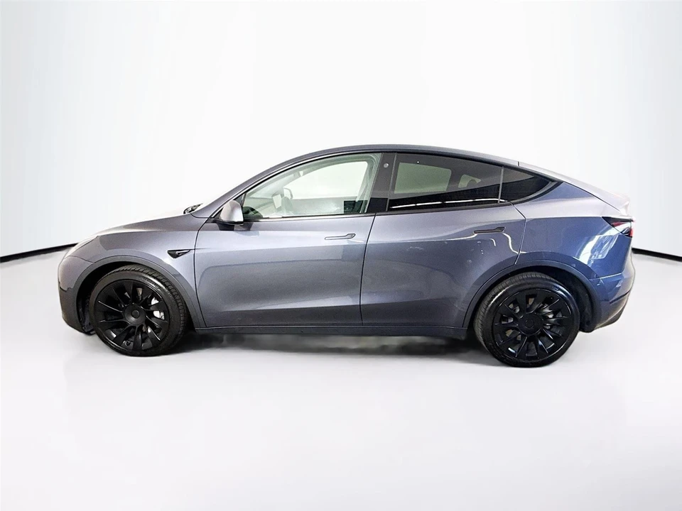 2021 Tesla Model Y - Image 10 of 18
