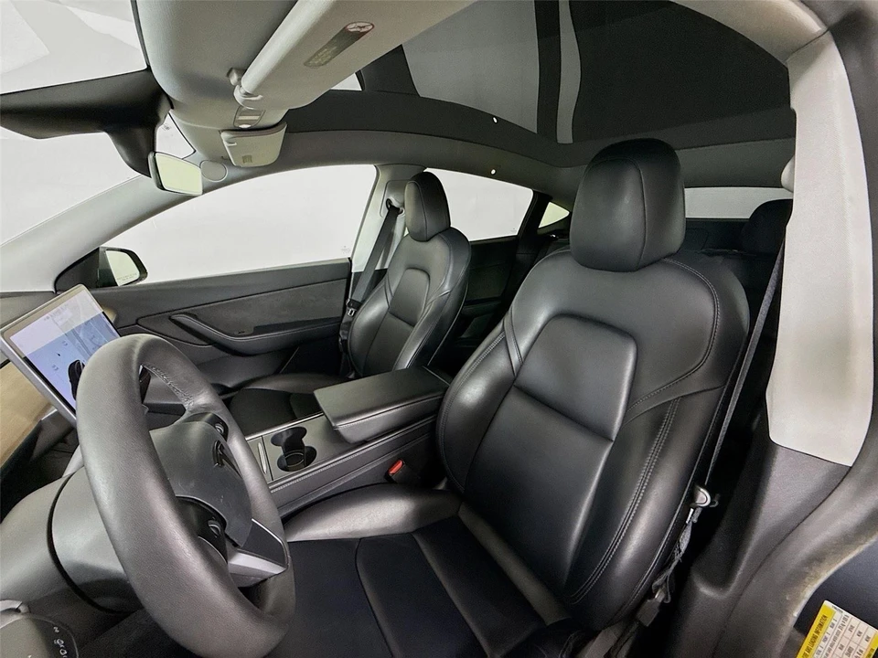 2021 Tesla Model Y - Image 2 of 18