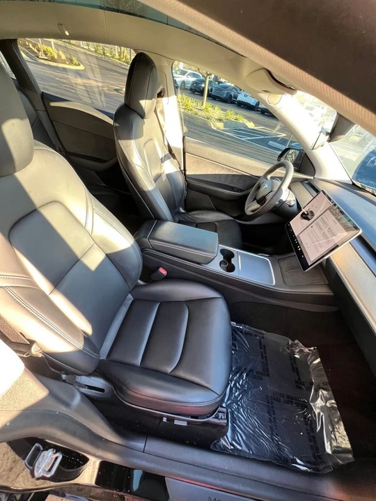 2021 Tesla Model Y - Image 12 of 16