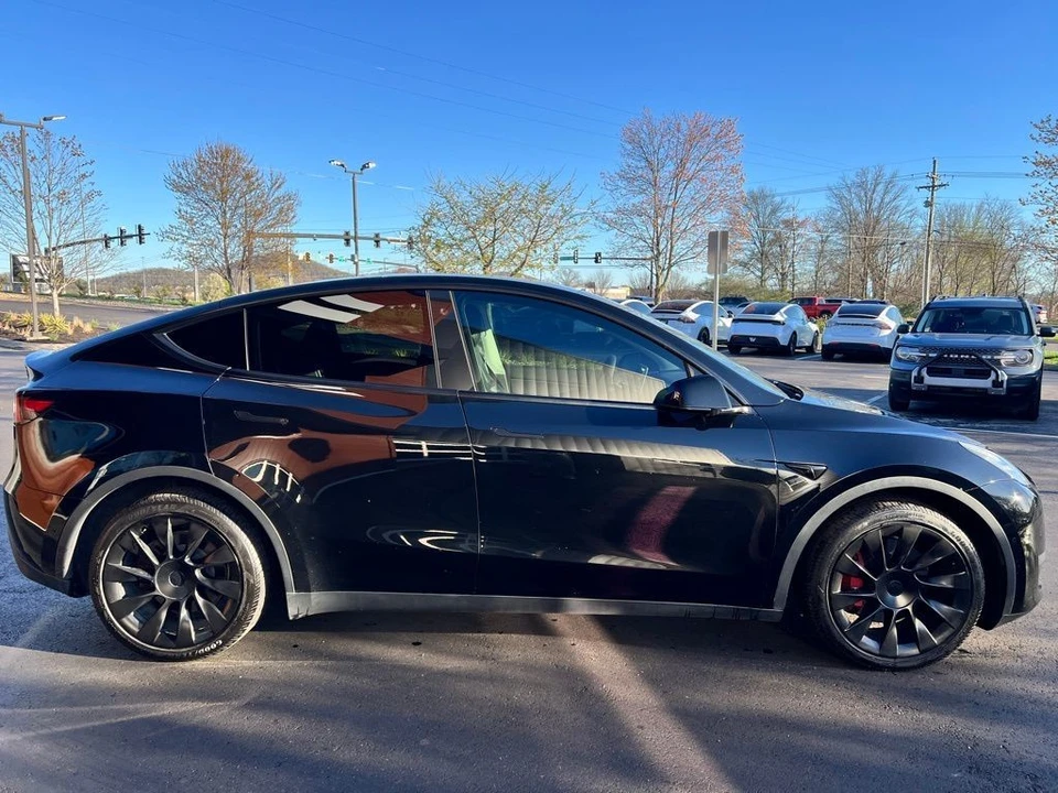 2021 Tesla Model Y - Image 3 of 16
