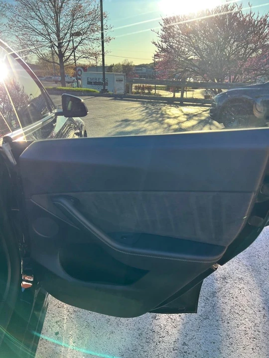 2021 Tesla Model Y - Image 13 of 16