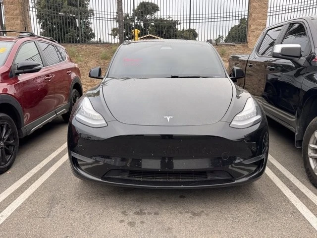 2021 Tesla Model Y - Image 2 of 3