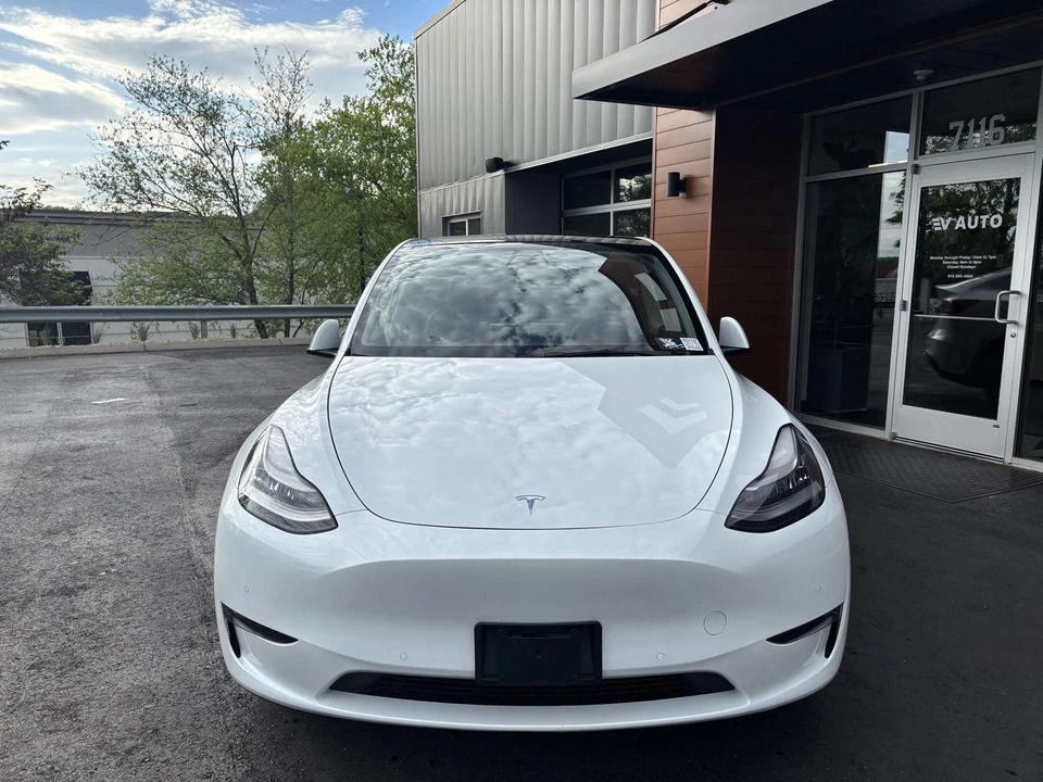 2021 Tesla Model Y - Image 3 of 18