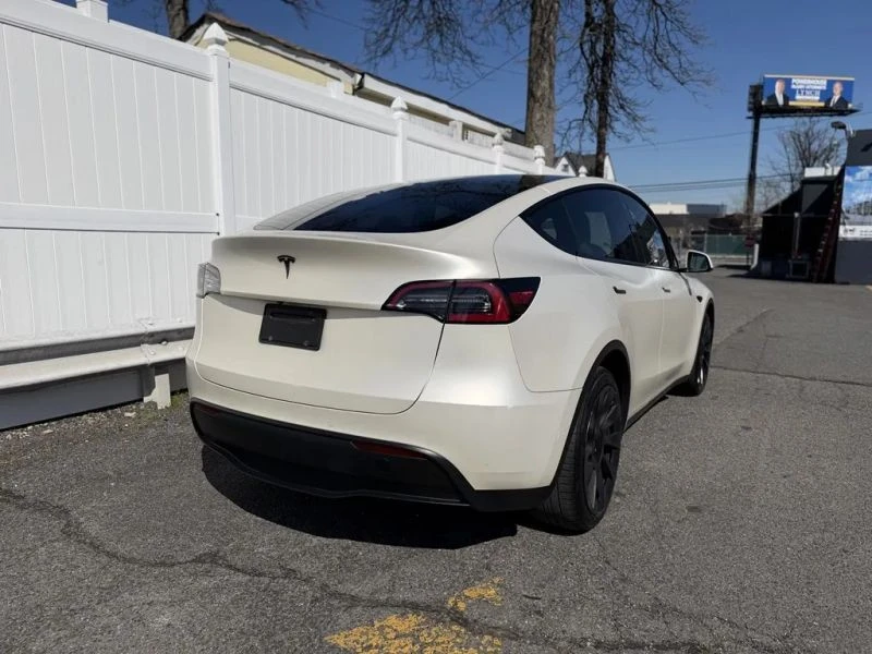 2021 Tesla Model Y - Image 7 of 12