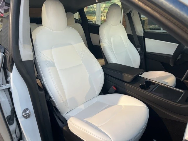 2021 Tesla Model Y - Image 20 of 21