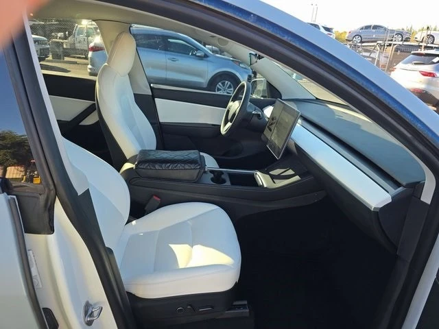 2021 Tesla Model Y - Image 5 of 6