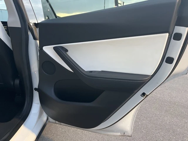 2021 Tesla Model Y - Image 15 of 21
