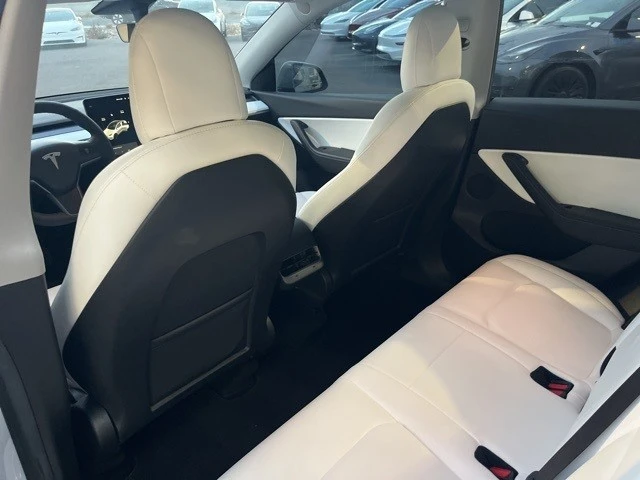2021 Tesla Model Y - Image 12 of 21