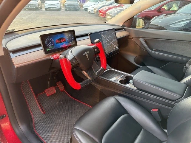 2021 Tesla Model Y - Image 12 of 21