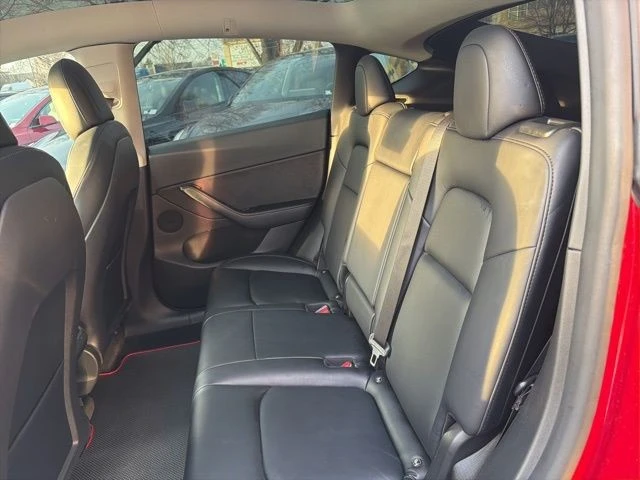 2021 Tesla Model Y - Image 16 of 21