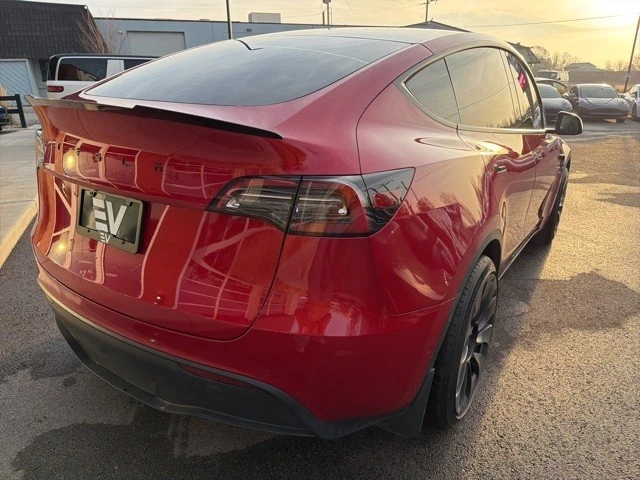 2021 Tesla Model Y - Image 8 of 21