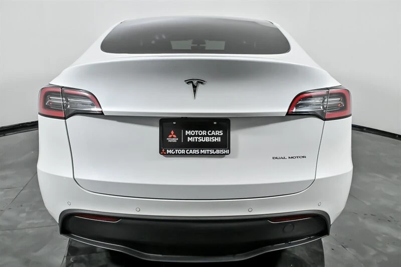 2021 Tesla Model Y - Image 9 of 21