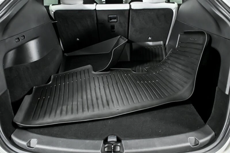 2021 Tesla Model Y - Image 13 of 21