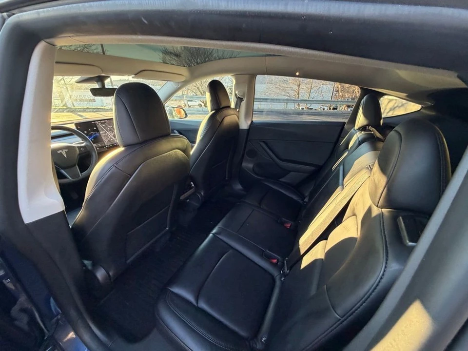 2021 Tesla Model Y - Image 9 of 14