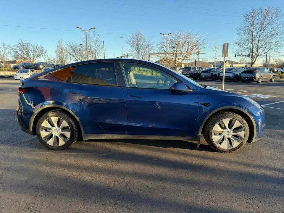 2021 Tesla Model Y - Image 3 of 14