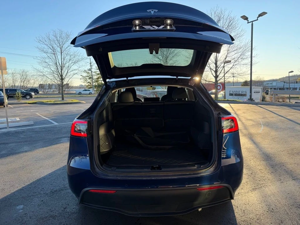 2021 Tesla Model Y - Image 5 of 14
