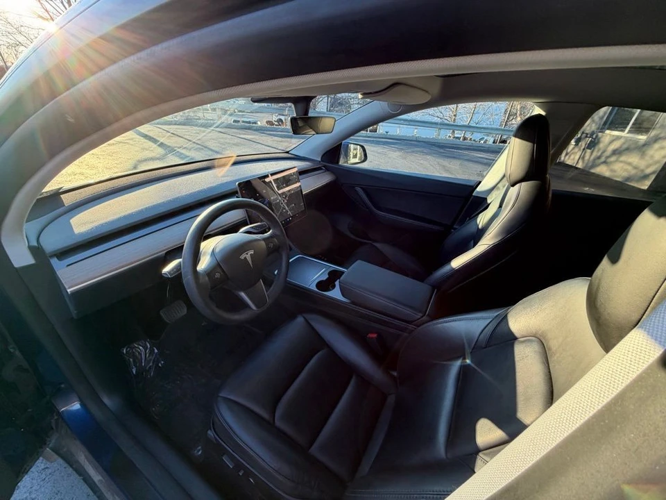 2021 Tesla Model Y - Image 7 of 14