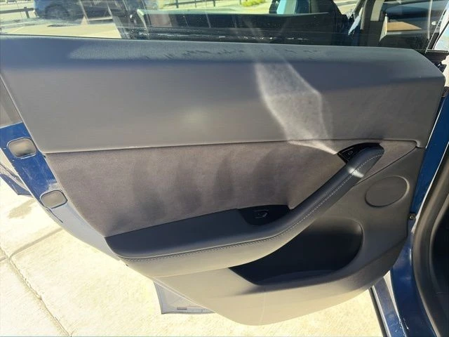 2021 Tesla Model Y - Image 14 of 21