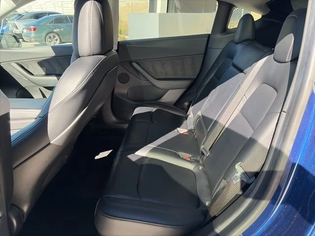 2021 Tesla Model Y - Image 16 of 21