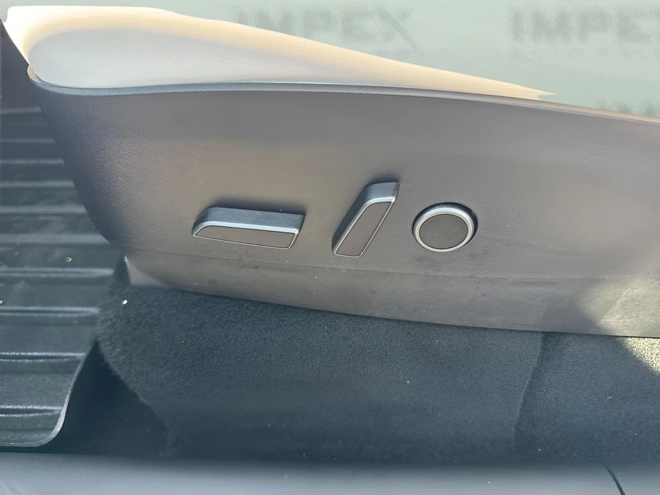 2021 Tesla Model Y - Image 10 of 21