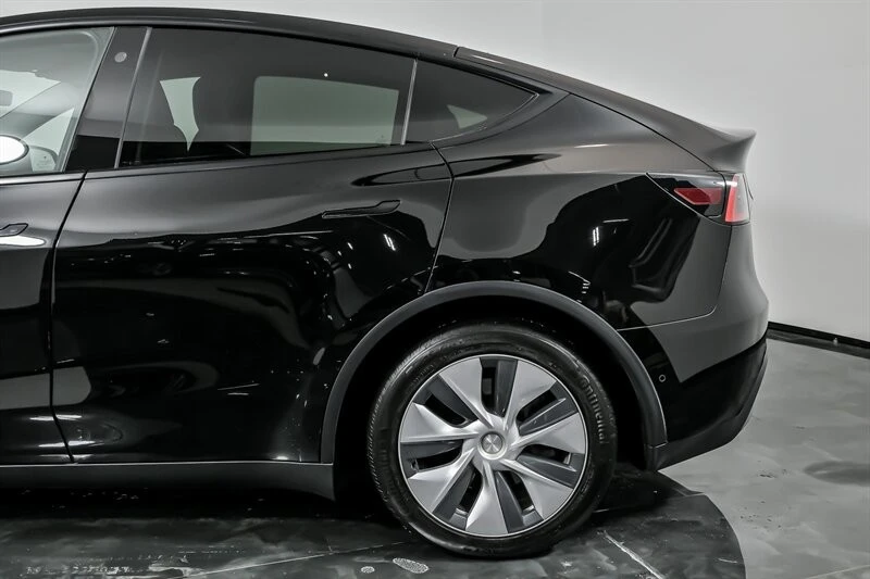 2021 Tesla Model Y - Image 7 of 21