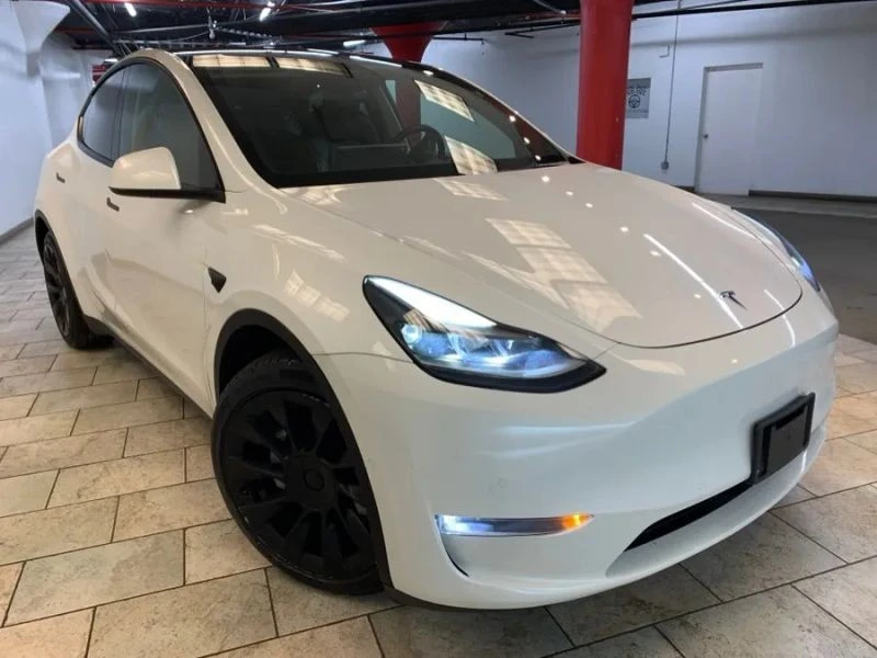 2021 Tesla Model Y - Image 2 of 12