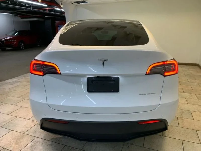 2021 Tesla Model Y - Image 6 of 12